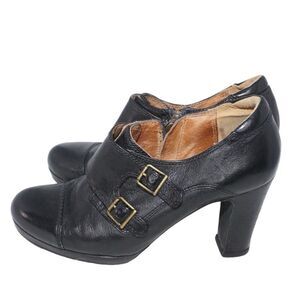 Clarks Black Leather Buckle Heeled Ankle Booties, Size 7.5